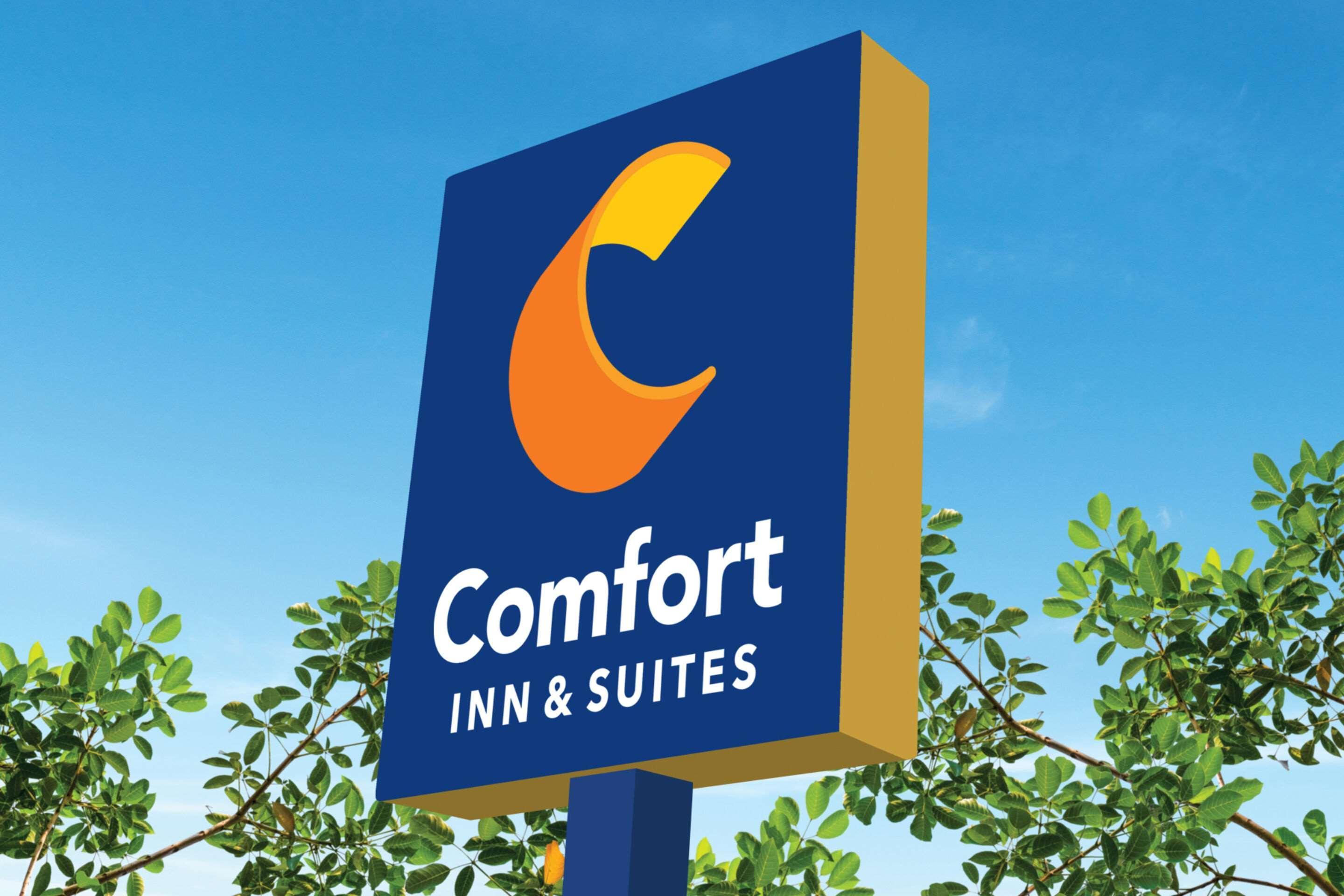 Comfort Inn & Suites Hadley Exterior foto